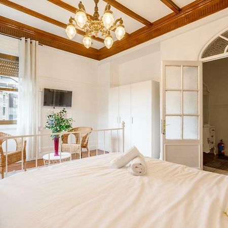 Urban Rooms Habitaciones Con Wifi Y Smart Tv Билбао Екстериор снимка